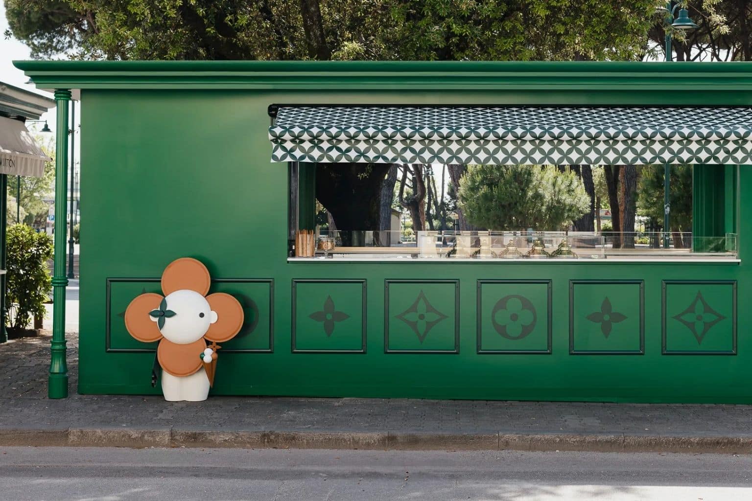 vuitton gelato forte dei marmi