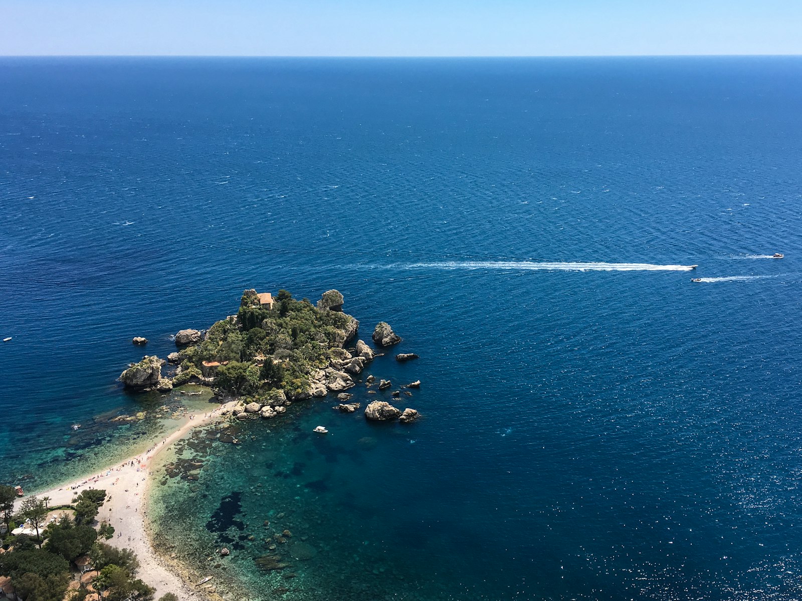 Dior Opens a Permanent Spa at Grand Hotel Timeo in Taormina