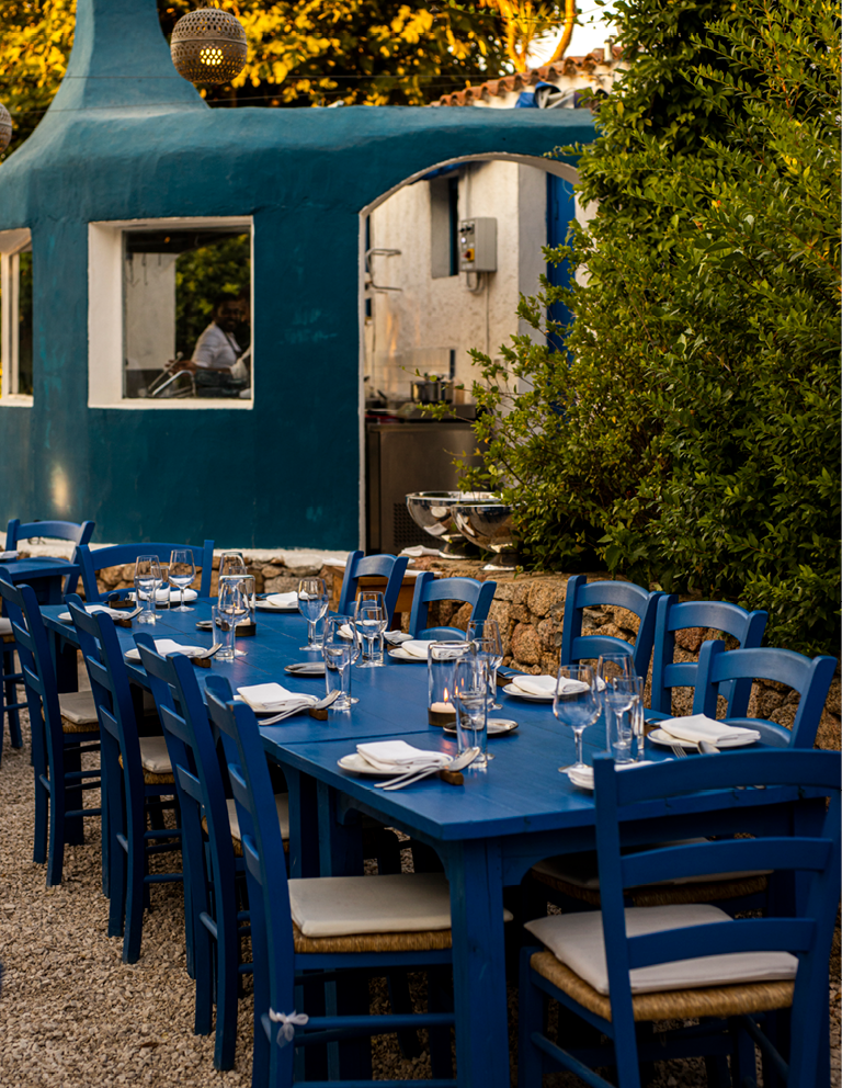 The alley entrance of Pacifico Rosemary in Porto Cervo