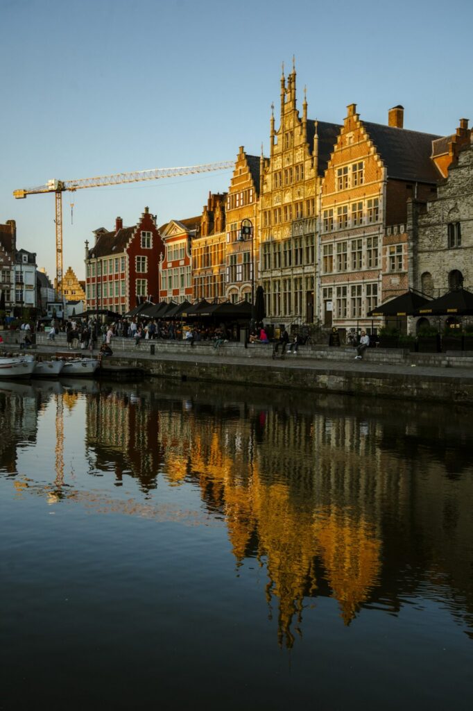 1898 Porter’s House Opens in Ghent, and the Whole House Sleeps Ten