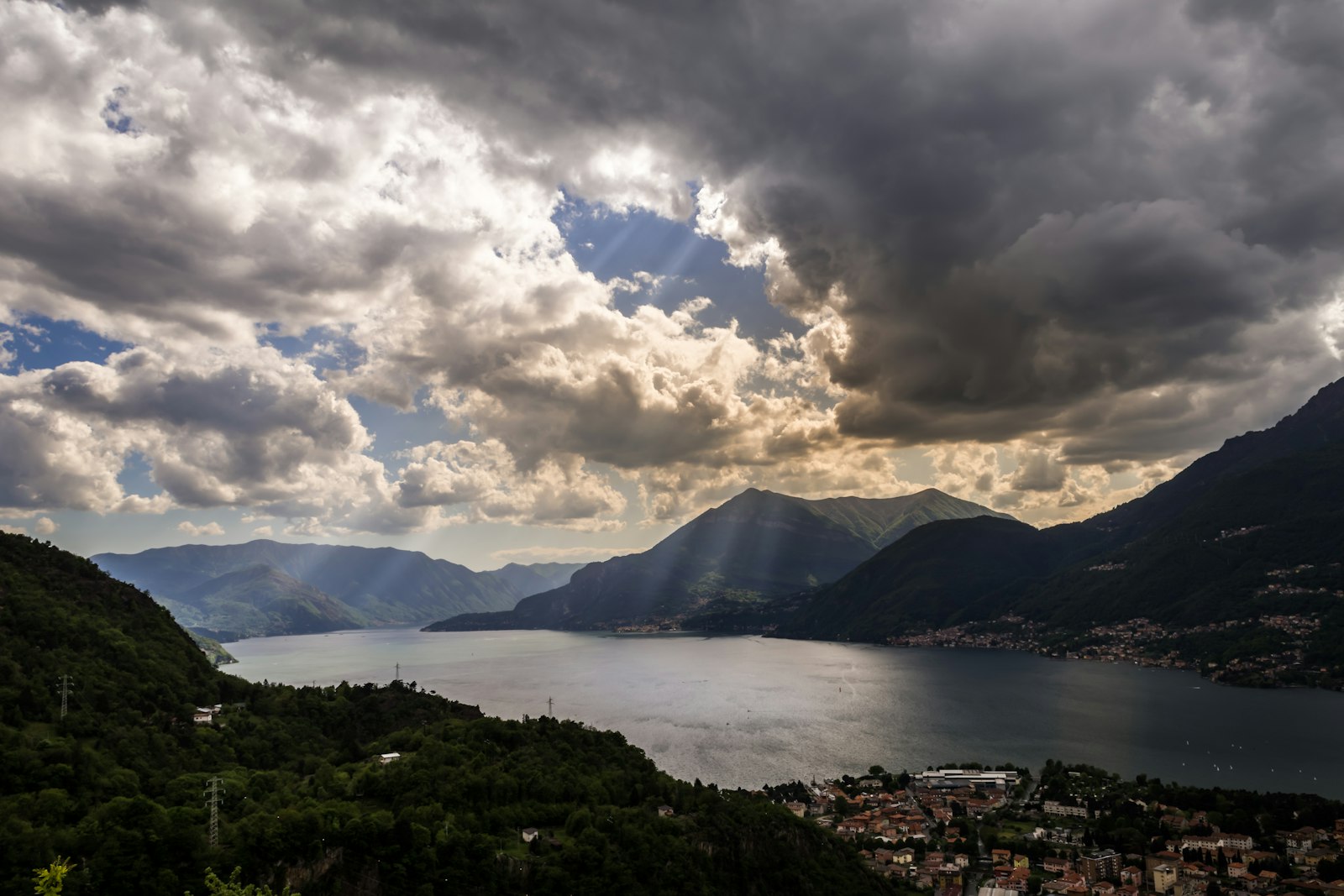 The Best Restaurants in Bellagio and Varenna, Ranked by the Lake Como Evening You Actually Want
