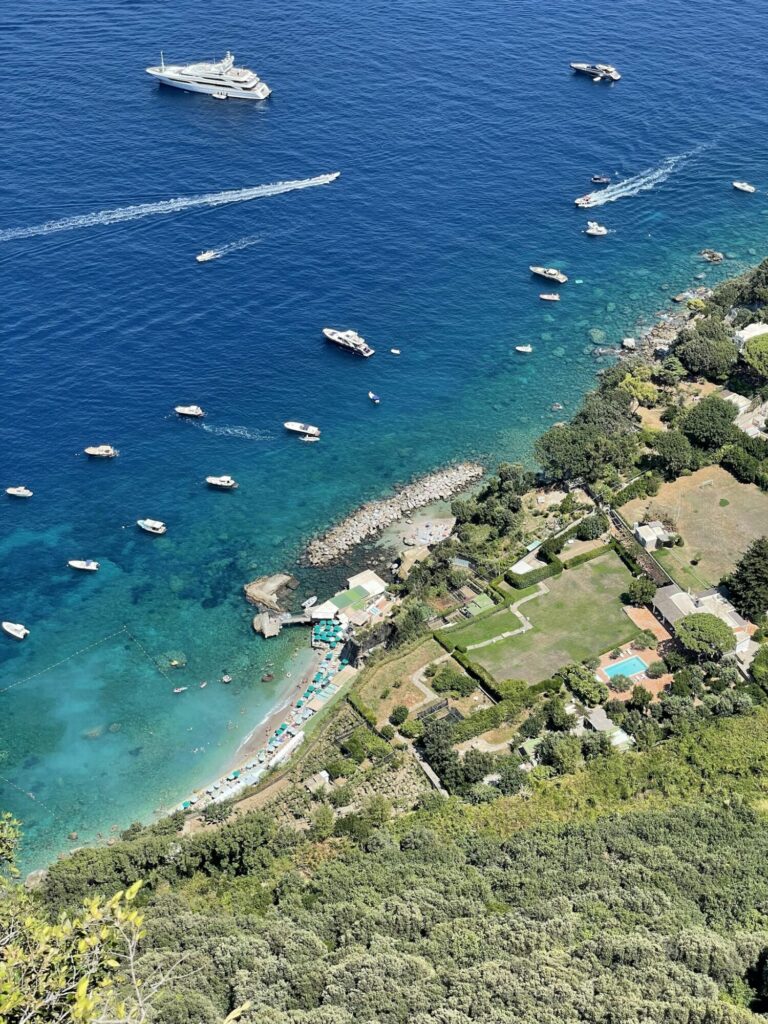 a-Ma-Re Capri: The 46-Euro Salad That Explains the Kitchen