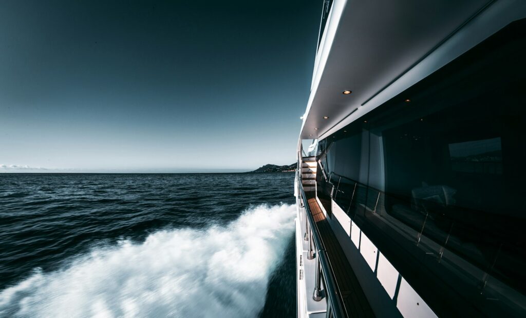 Azimut Grande 44M: 1 Studio, 43 Metres and 1 Deck Chair