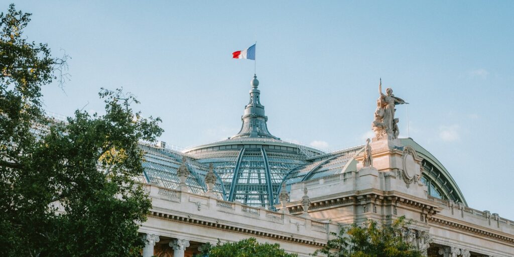 Paris Fashion Week SS27: dates, the 2 debuts and where the Italian houses show