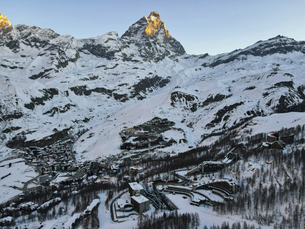 VRetreats Puts 48 Branded Residences Under the Matterhorn